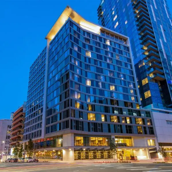 The Charter Hotel Seattle, Curio Collection By Hilton, отель в Сиэтле