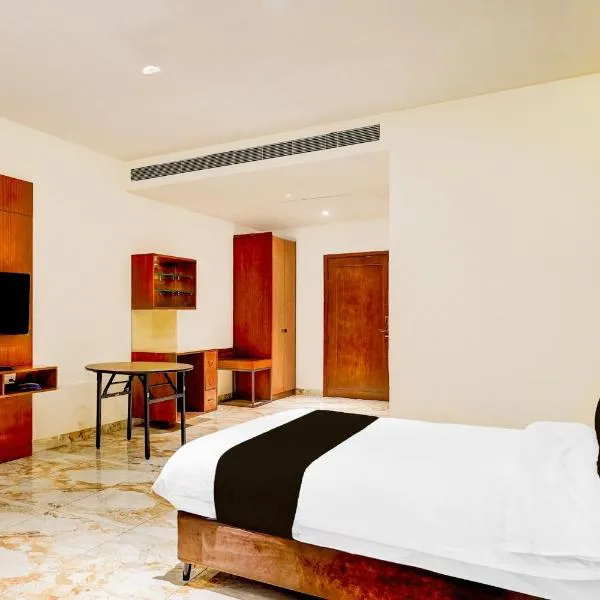Townhouse JFN Comfort Hotel, hotel v destinácii Chennai