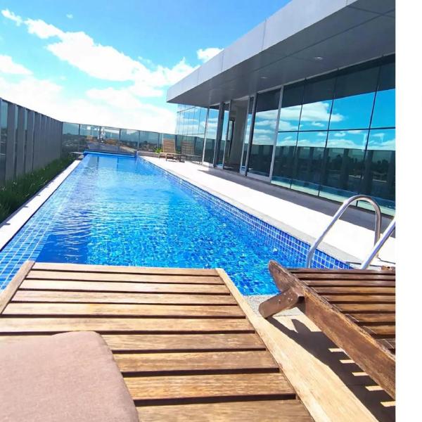 Studio com Garagem e Piscina