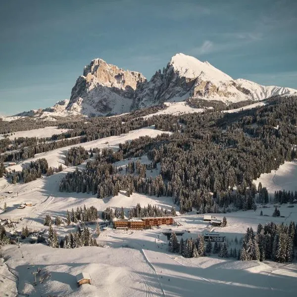 Viesnīca Sporthotel Floralpina pilsētā Alpe di Sjusi