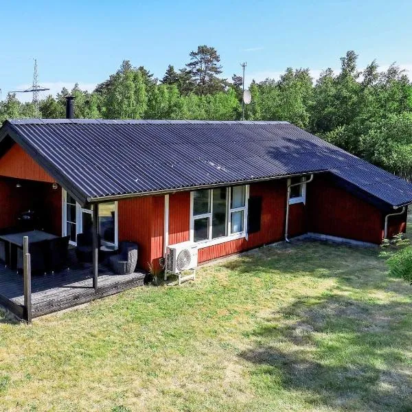 4 person holiday home in Læsø, hotel en Læsø