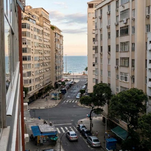 Quarto Com 1 Garagem Coberta 3 Minutos do Metrô e 80 metros da Praia de Copacabana