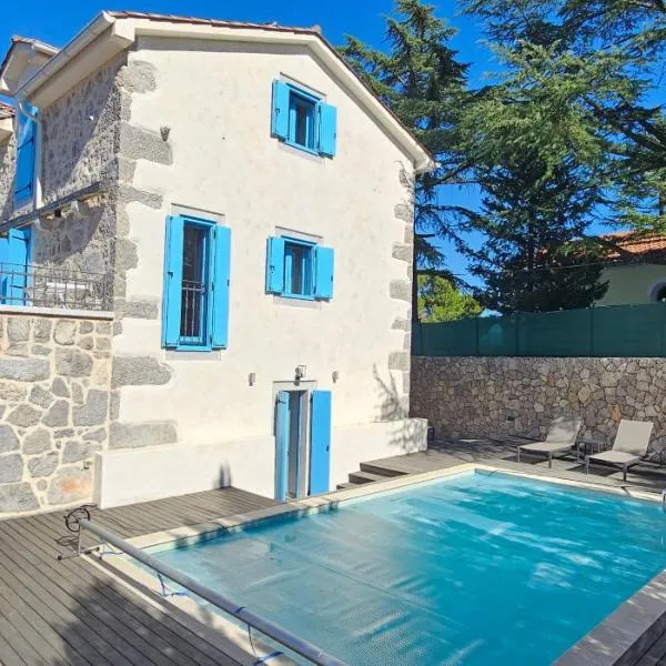 Private Wellness Villa Ive Heated Pool & 2 Saunas, hotel em Krk