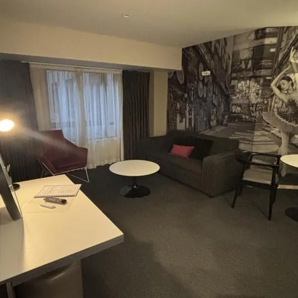 Apartment 814 Your Base in the Heart of Southbank, hotel di Melbourne