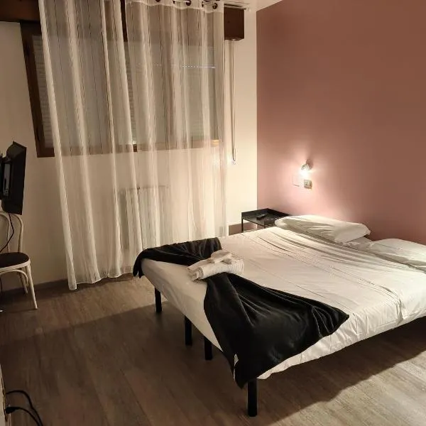 Hp Fly Hotel Bologna, hotel en Calderara di Reno