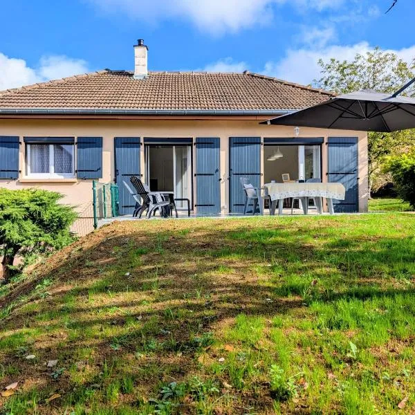 Viesnīca VILLA 4 étoiles - jacuzzi dès avril 2027 à 10 min de Besançon - Terrasse, Jardin & Parking pilsētā Dannemarie-sur-Crête