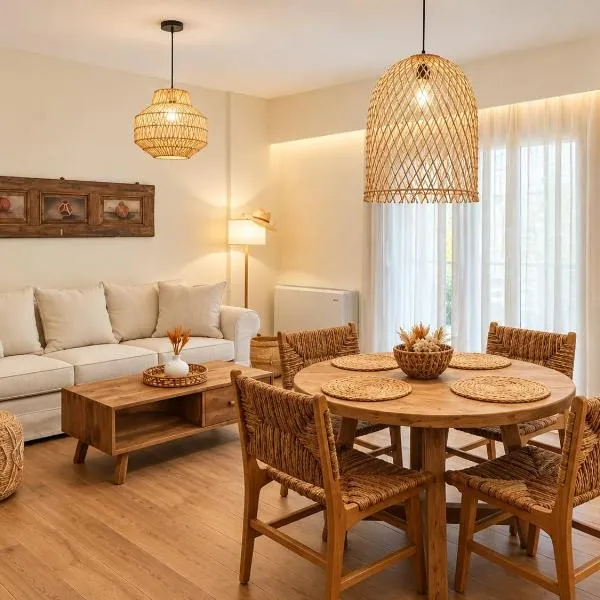 Maelia Samos Apartment, hotel em Ríva