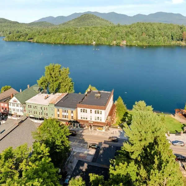 The Haus on Mirror Lake, hotel in Lake Placid