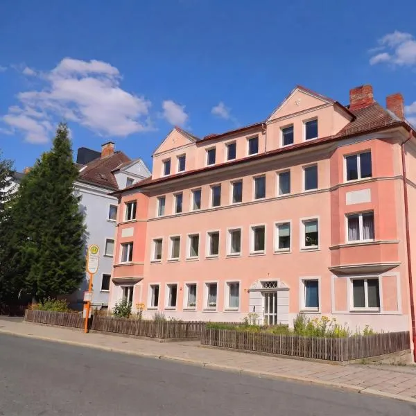 Monteur- & Budget-Wohnungen by PensionDirekt24, hotel v destinácii Hof
