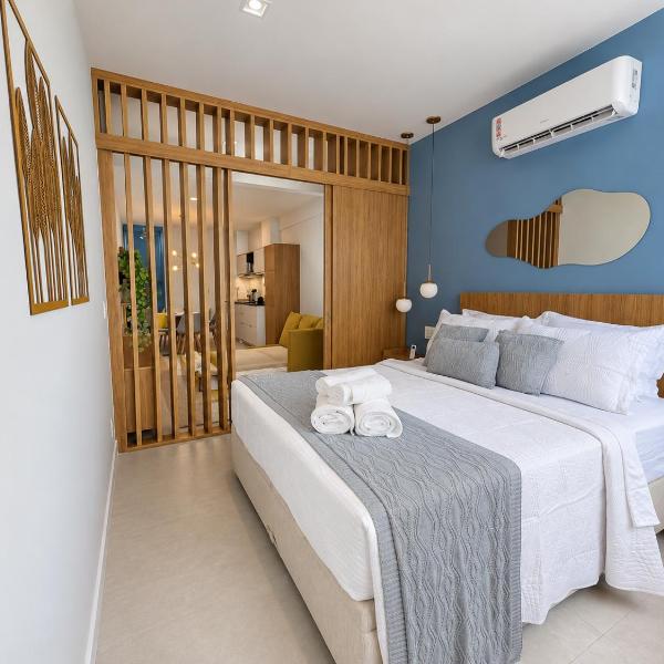 Designer apt steps from Copacabana Beach - Top floor