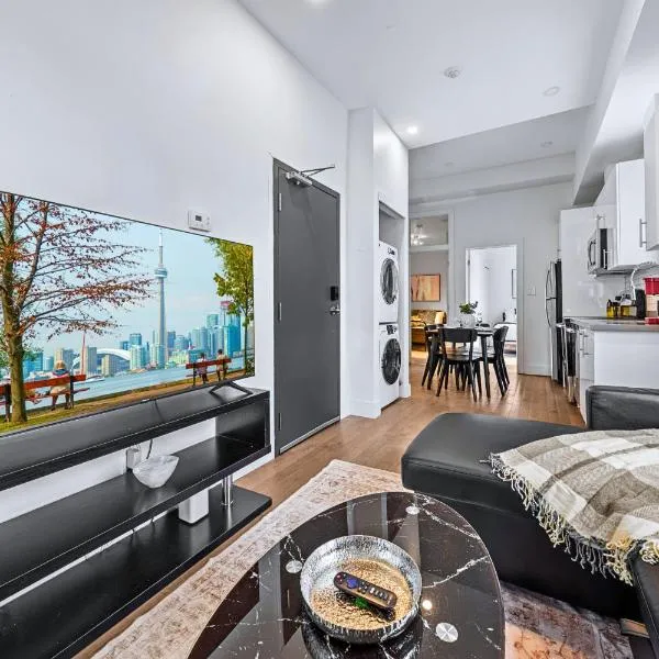 StayStreet Suites - Modern & Bright Queen Suite, hotel din Toronto