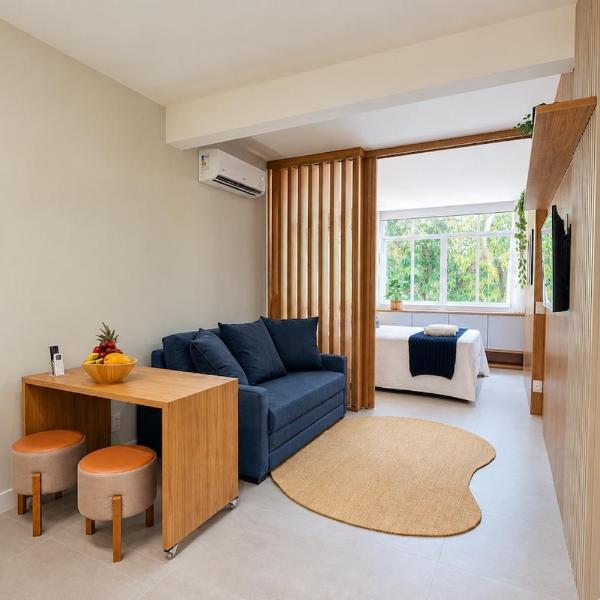 Renovated apartment near Posto 5, Copacabana Beach