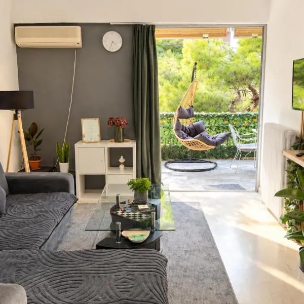Varkiza Beach Summerhouse-Athens Airport Rest, hotel en Vari