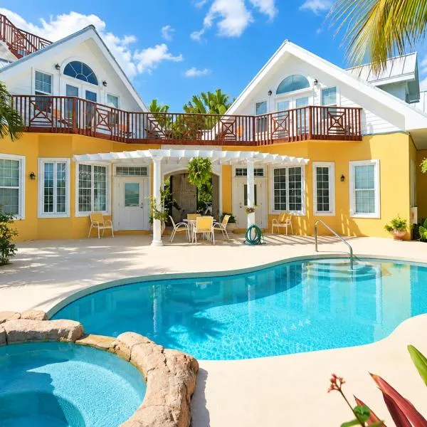 Shangri-La Boutique Bed & Breakfast, hotell sihtkohas West Bay