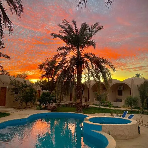Siwa Palace Lodge: Siwa şehrinde bir otel
