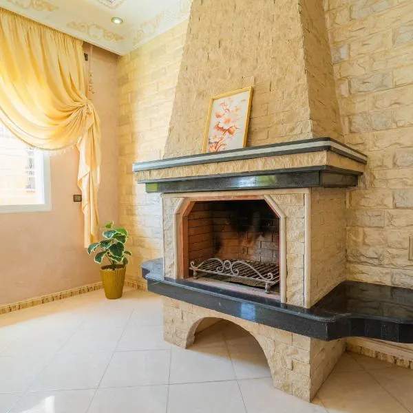 Spacious Family Apartment, ξενοδοχείο σε Er Rachidia