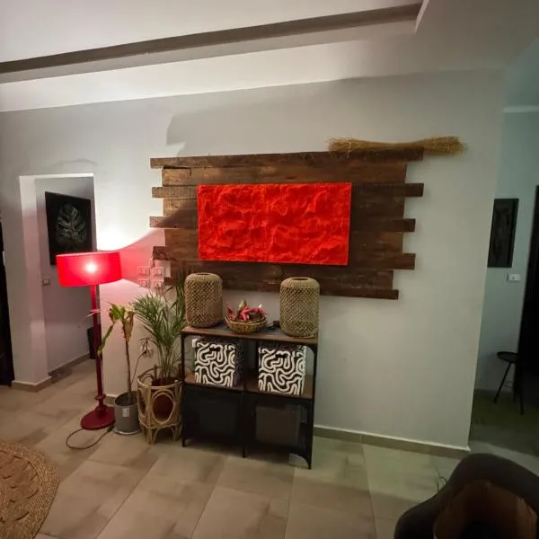 Ota52, hôtel