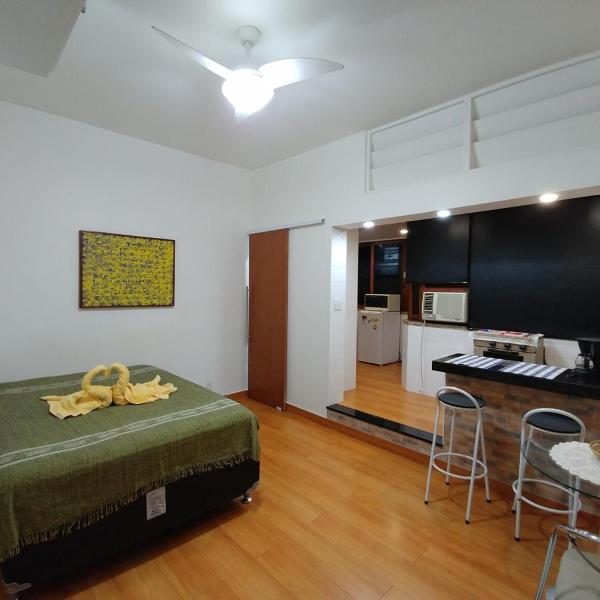 Apartmento Studio Copacabana Próximo a praia - Foto 4
