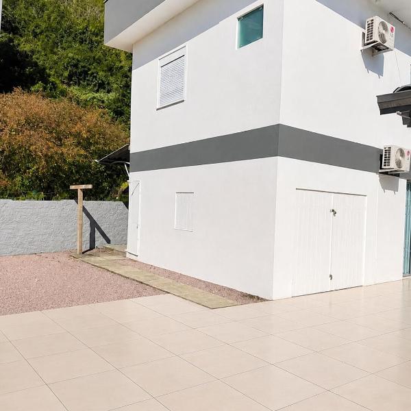 Casa Localizada apenas 60mts da praia do mariscal
