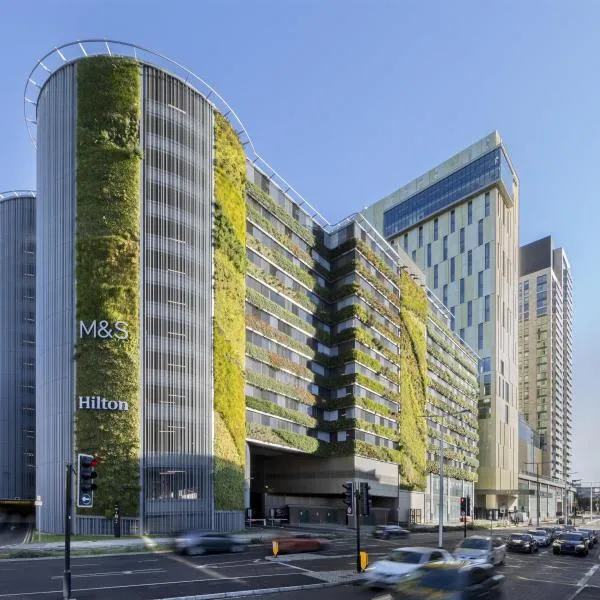 Hilton Woking, hótel í Woking