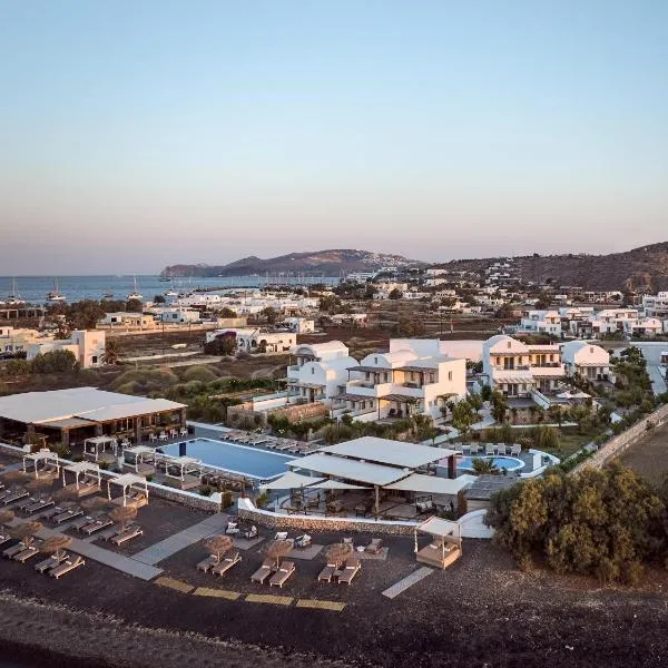 Sea Breeze Santorini Beach Resort, Curio Collection by Hilton, хотел в Периволос
