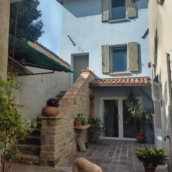 Casina Borgo Castello, hotell i Civitella di Romagna