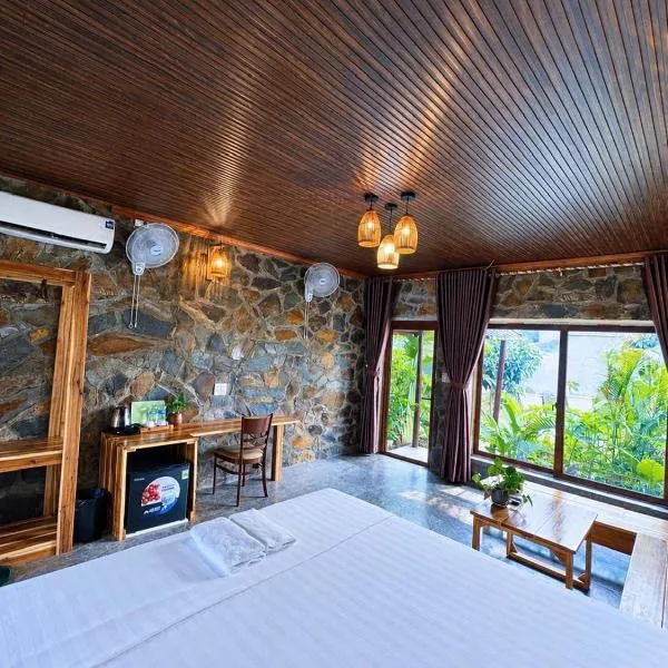 Rocky Mountain Ecology โรงแรมในXuân Sơn