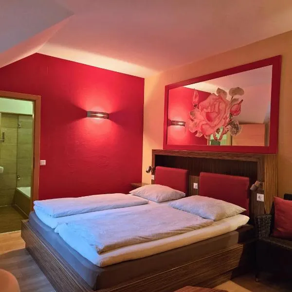 Rosenhotel - Serviced Apartments, hotel em Zwentendorf