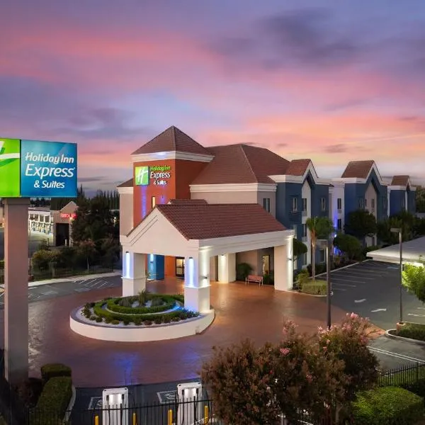 Holiday Inn Express & Suites Lathrop by IHG, hotel v destinácii Lathrop