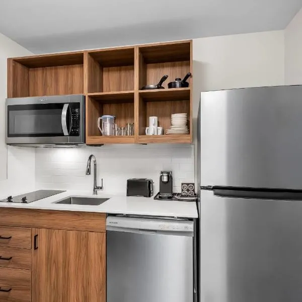 Everhome Suites Stockbridge Atlanta, hotel sa Stockbridge