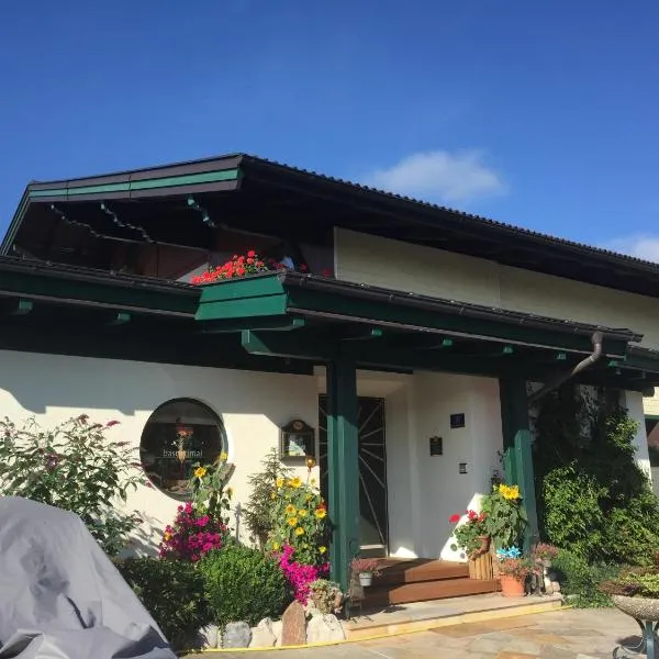Pension Wieser "Baschtlmai", hotel v destinaci Altenmarkt im Pongau