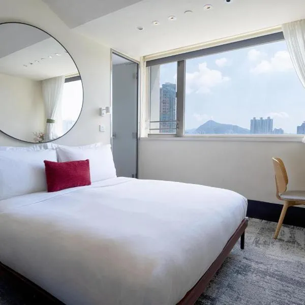 The Aberdeen by Ovolo, a Wyndham Hotel, hotel di Hong Kong