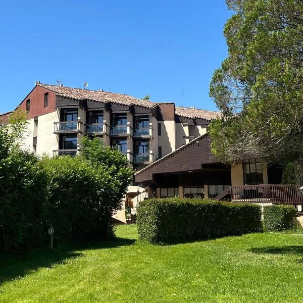 Hotel Baztan, хотел в Garzáin