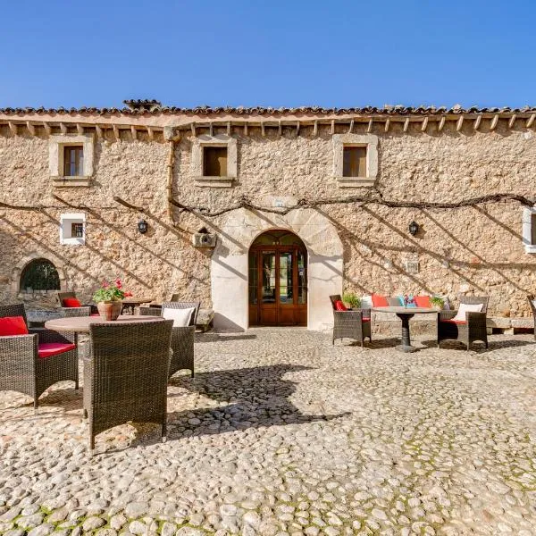 Agroturisme Son Pons, hotel v destinaci Búger