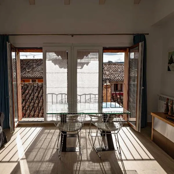 Louro Pizarra, Hotel in Molina de Aragón