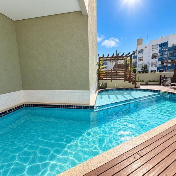 Apartamentos 6 pessoas 150m mar
