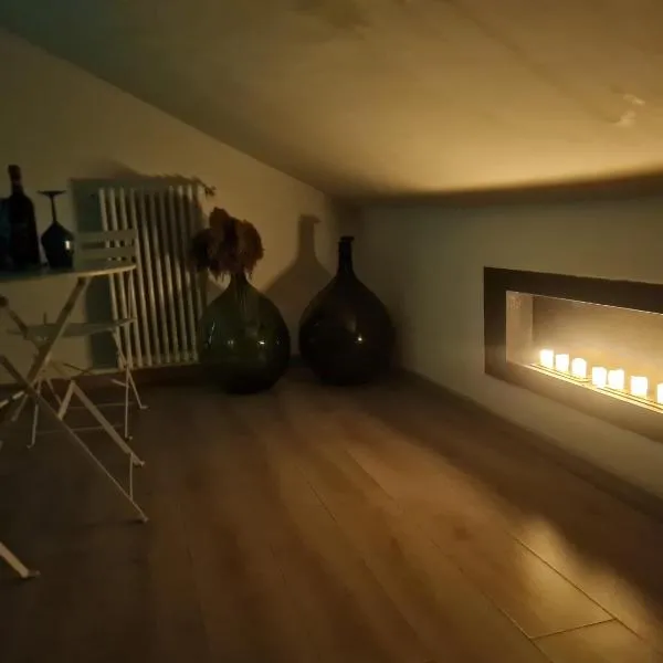LA SUITE DEL DOGE - Suite Privata con Vasca, Ingresso Indipendente e Cromoterapia, khách sạn ở Alessandria