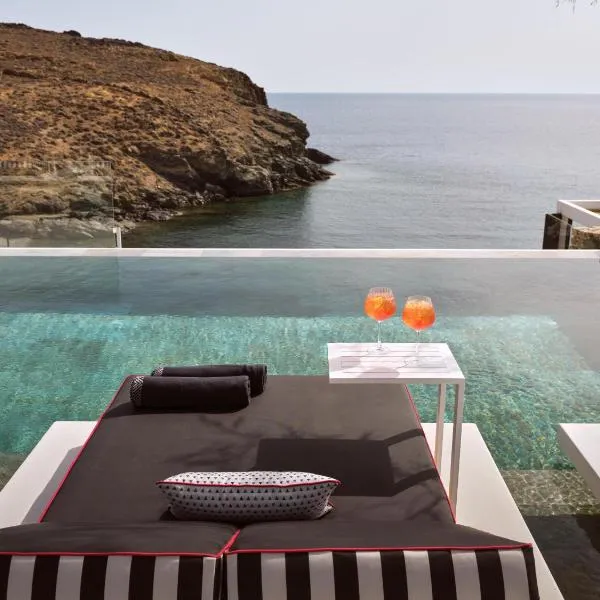 Semeli Coast Mykonos Curio Collection by Hilton, hotel v mestu Merchia Beach