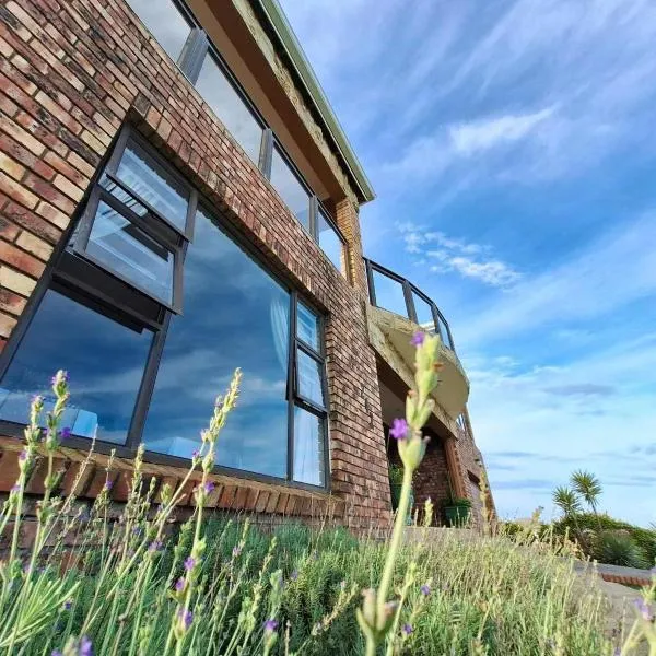 Kalashe Bed & Breakfast, hotel en East London