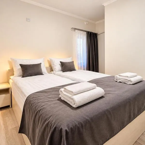 Garden EVN Family Apartment 5 Min from Airport, hotell i Yerevan