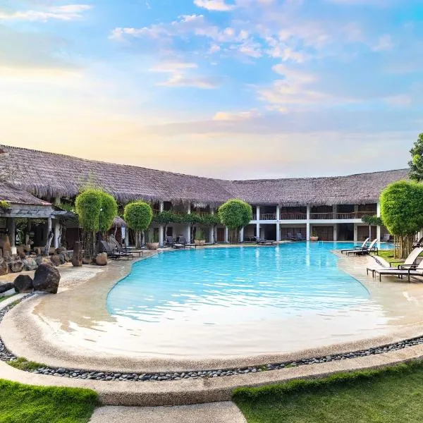 Bluewater Maribago Beach Resort, hotel Mactanban