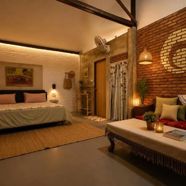 Aum Hum Homestay, hotel in Fang