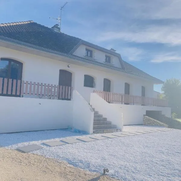Maison d'hôtes Bel'Air, מלון בSaint-Amant-Tallende