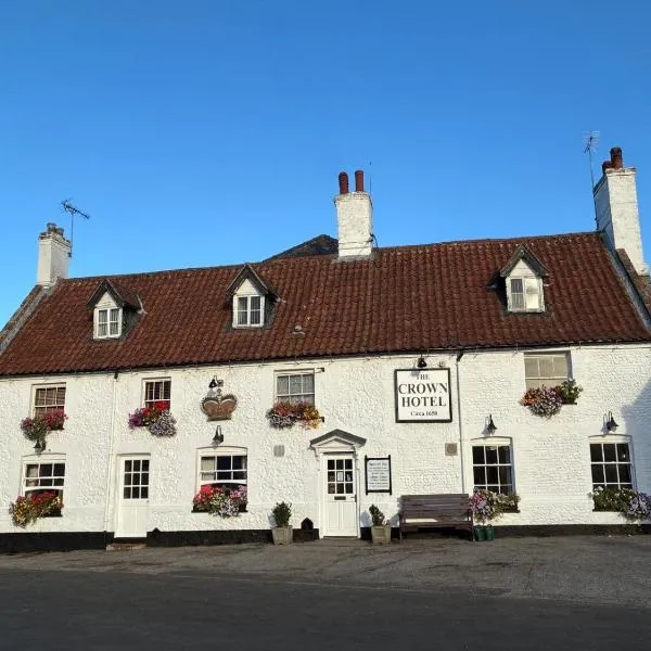 The Crown Hotel, hótel í Mundford