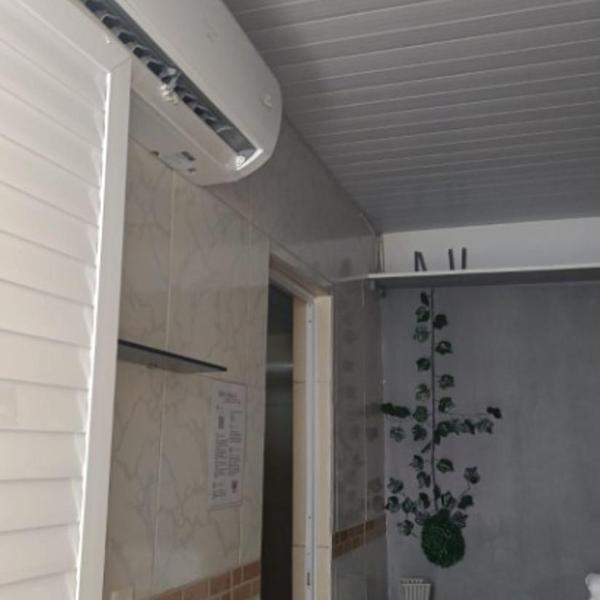 Casa da Isy Hospedagem Quarto Triplo em São Gonçalo do Amarante com Ar e Banheiro Privativo - Foto 2