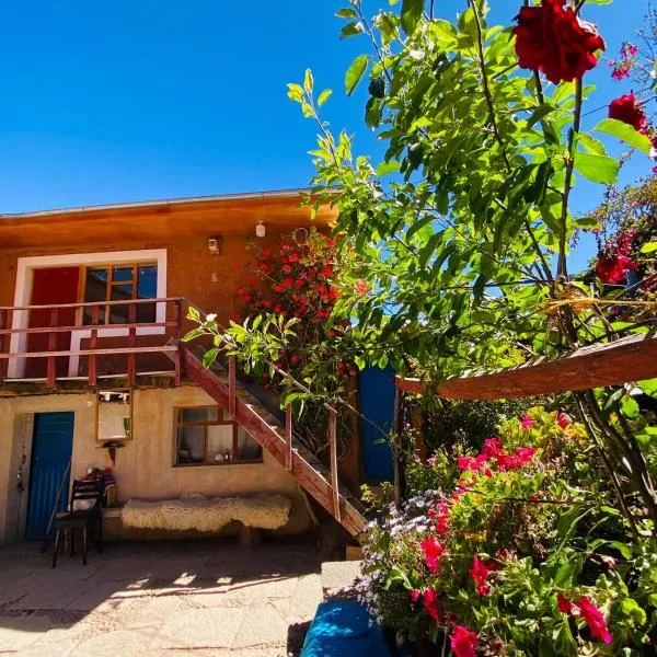 kaypi rosas wasi Amantani, hotel sa Amantani