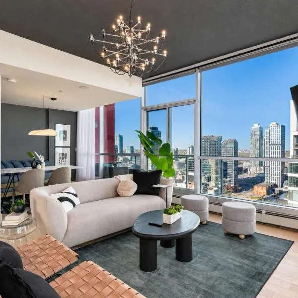 2 Storey Penthouse Panoramic Views Parking Stampede, hotel en Calgary
