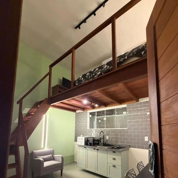Loft com Mezanino, netflix e ar em lagoa nova