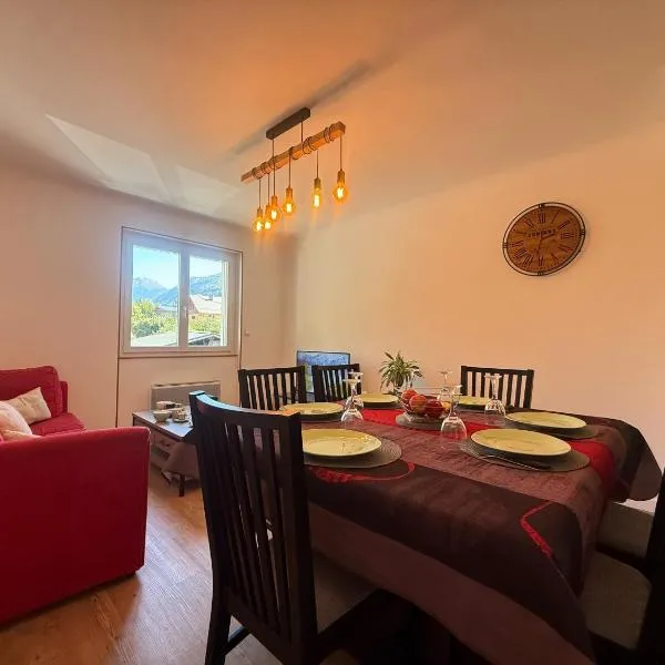 Appartement au cœur de la Vallée de la Maurienne, מלון בSaint-Julien-Mont-denis