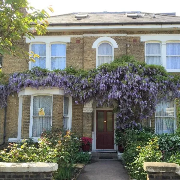 St. James's Guest House, hotel in Plumstead